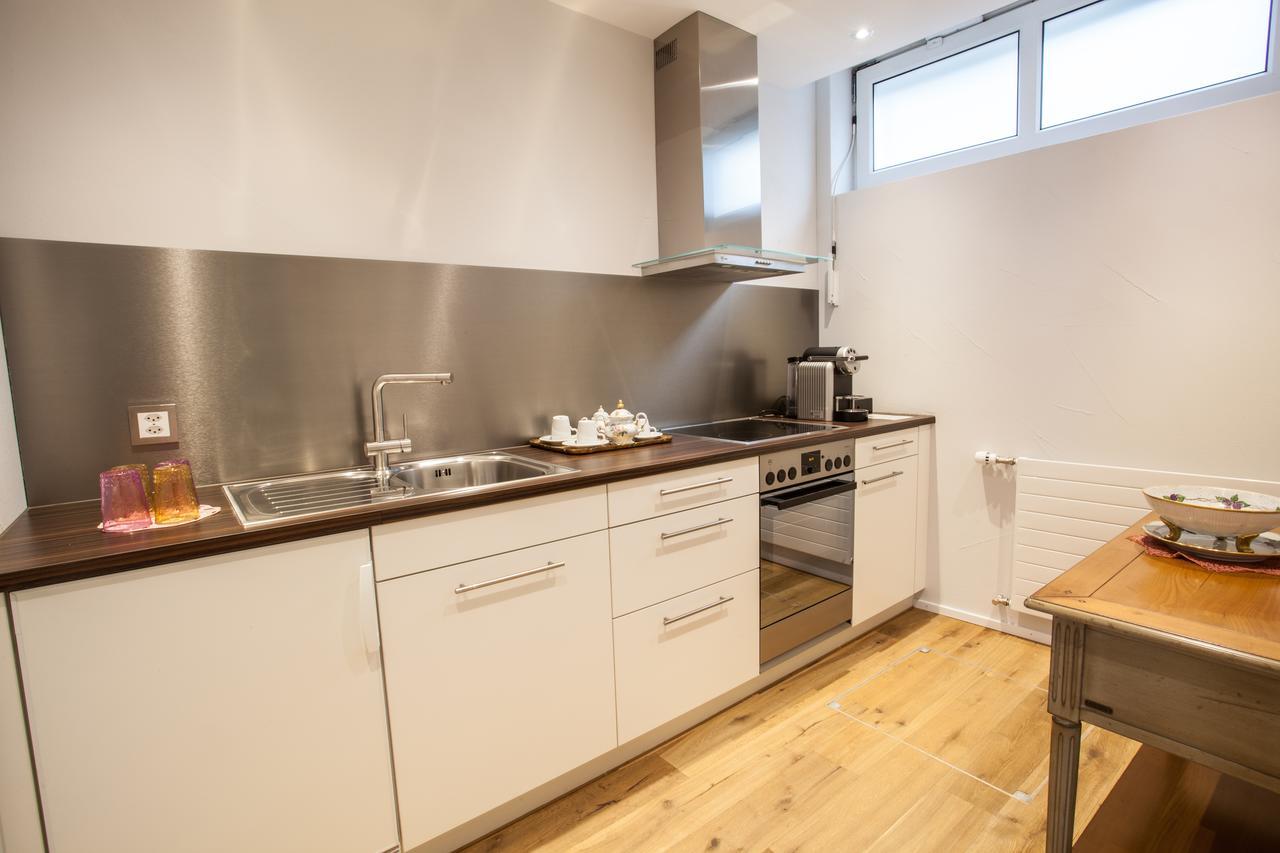 Hotel Riviera Loft Weggis Bagian luar foto